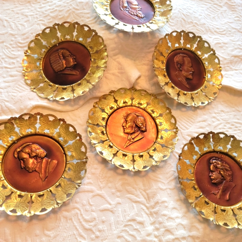 Wall Decor Home Interior music  Composer's 🎶